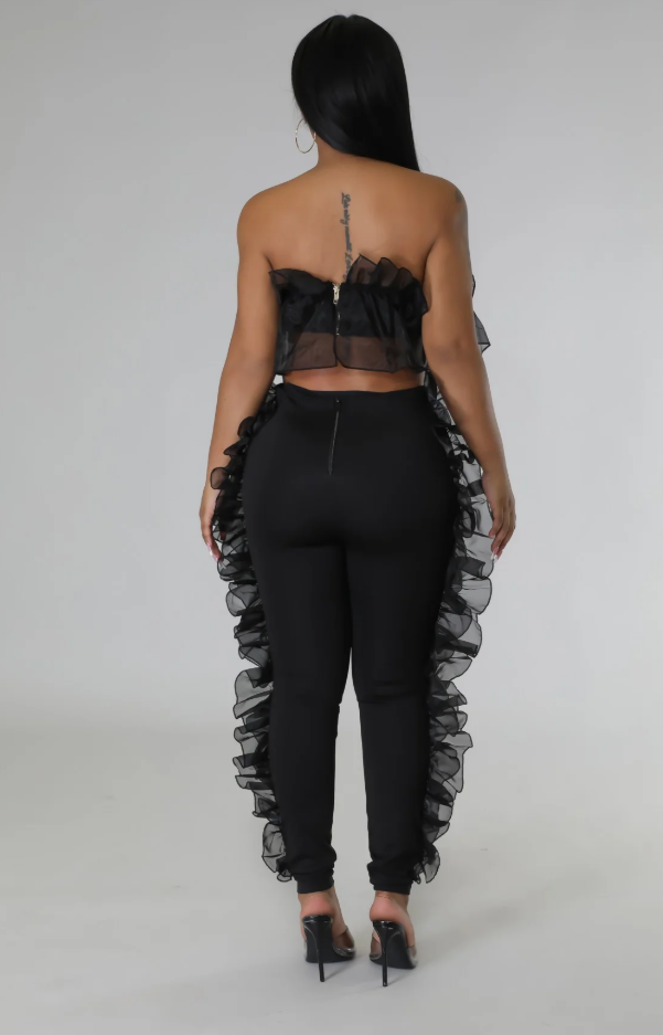 Ruffle Me Pant Set