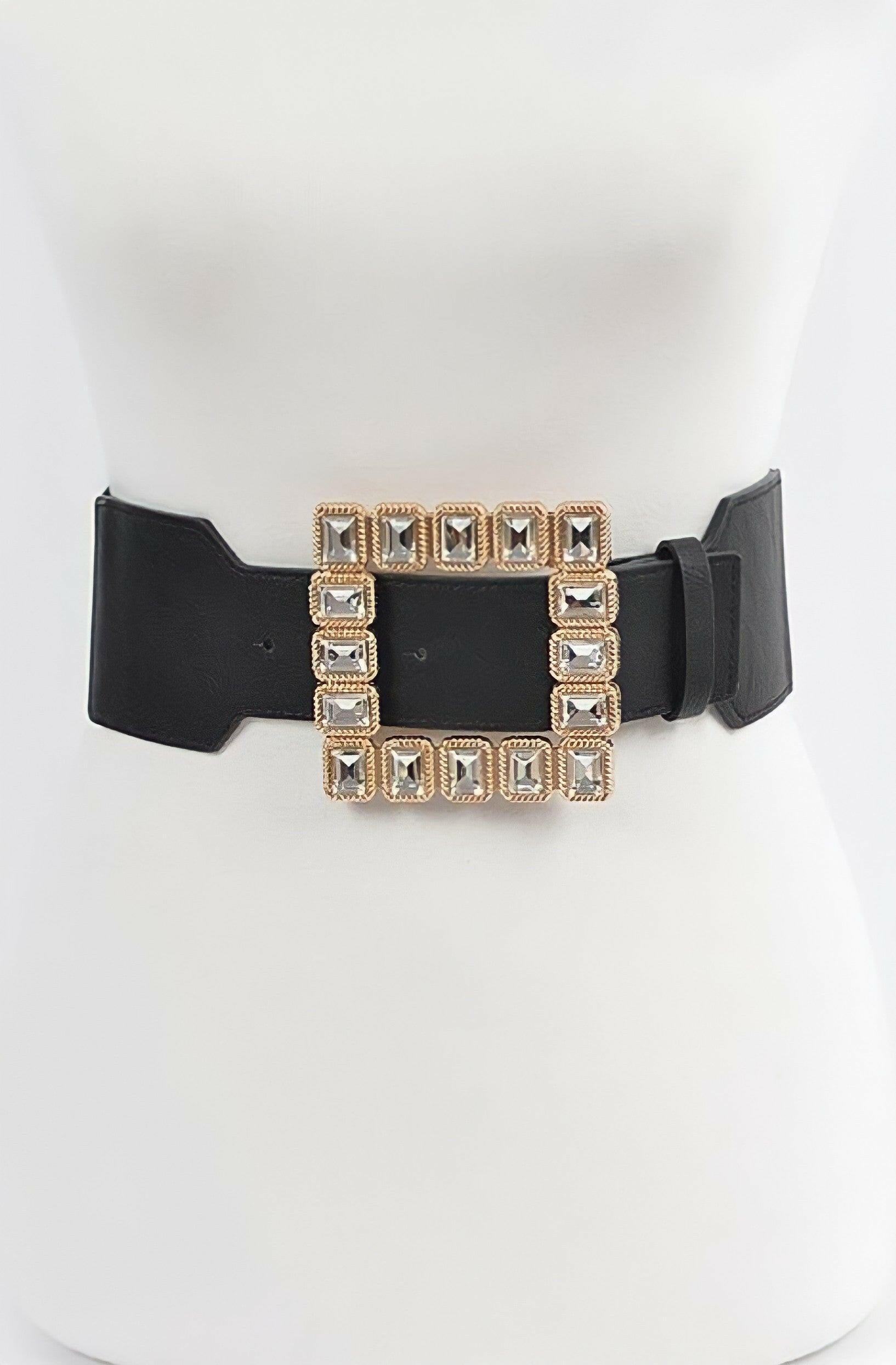 Cinturón con pose de gema